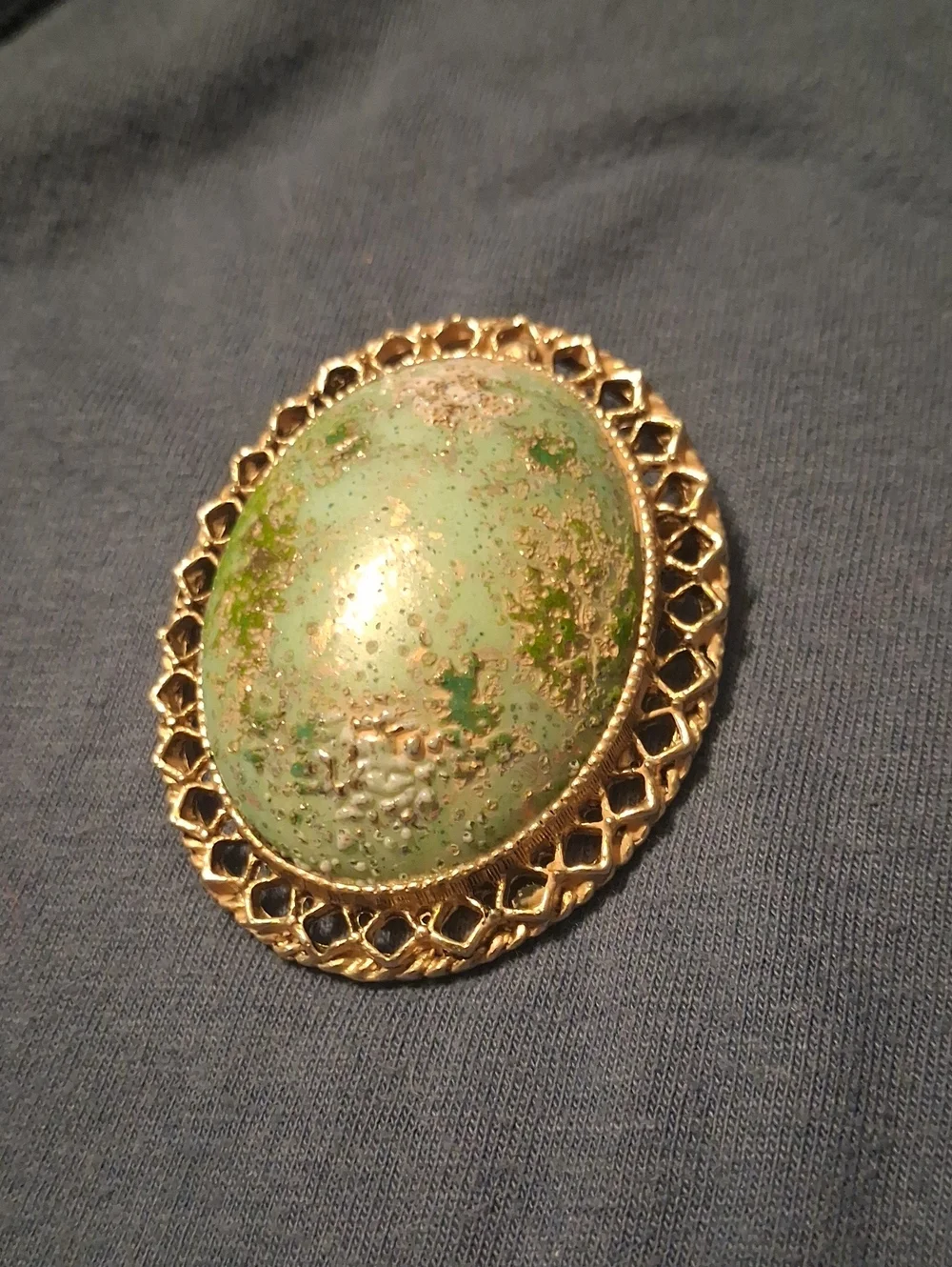 Vintage- Denicola Inspired Green Stone Gold Filigree Brooch - Women Jewelry